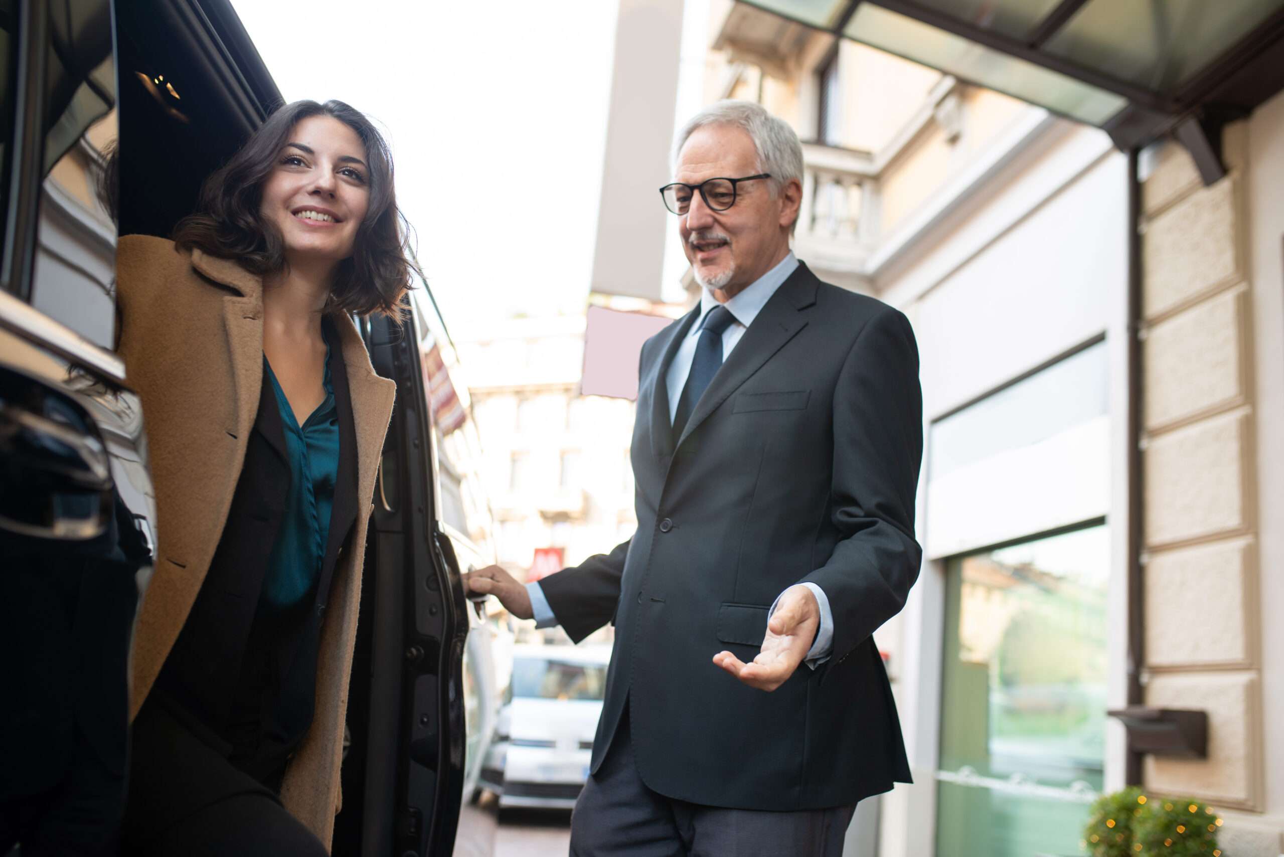 Kreuzfahrtschiff am Hafen, bedient von unserem Shuttle Service in Norddeutschland